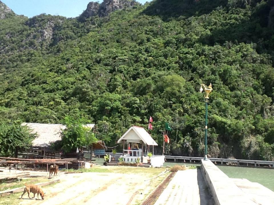 Yen~Yen B&B Prachuap Khiri Khan Exterior photo