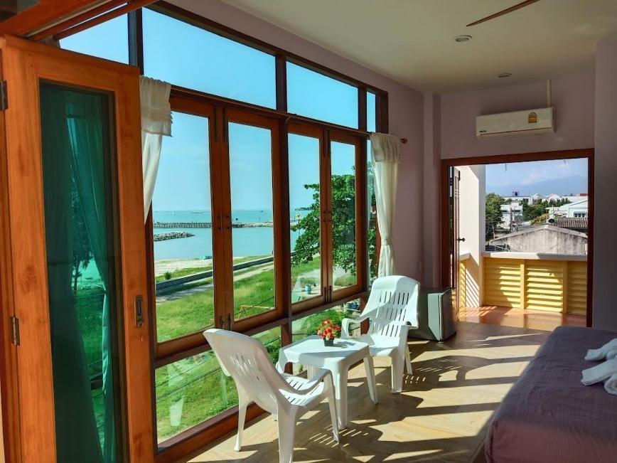 Yen~Yen B&B Prachuap Khiri Khan Exterior photo